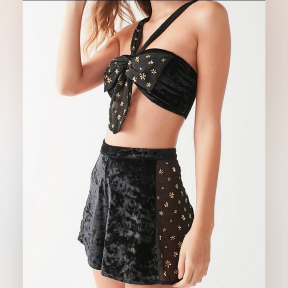 Urban Outfitters Out From Under Black Velvet Set - Picture 1 of 8